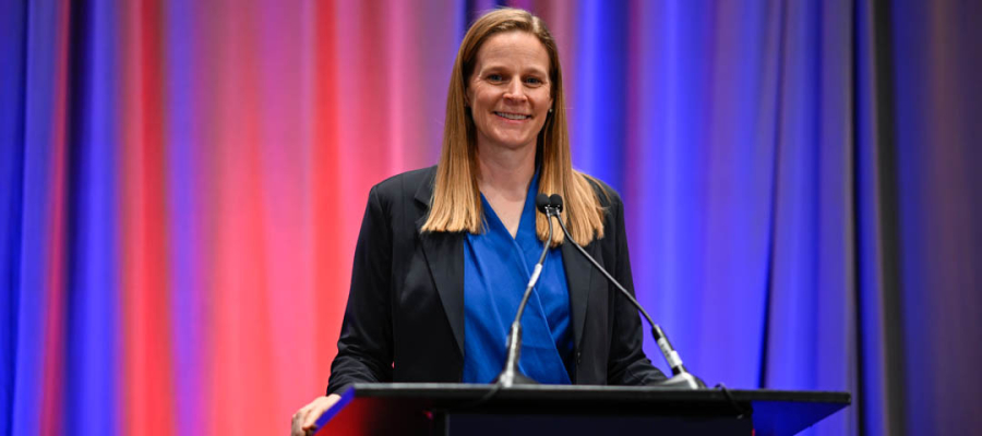 Cindy Parlow Cone (presidenta de US Soccer)