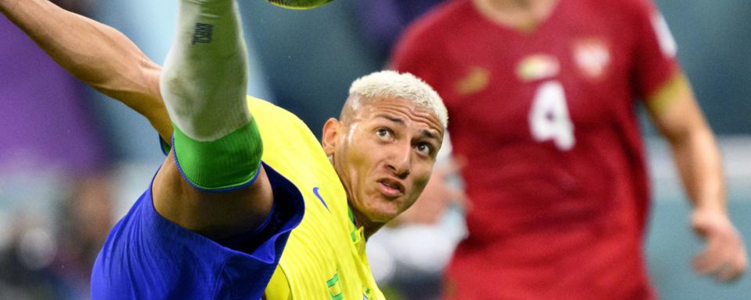 La pentacampeona del mundo protagoniza un arranque vigoroso en el Mundial