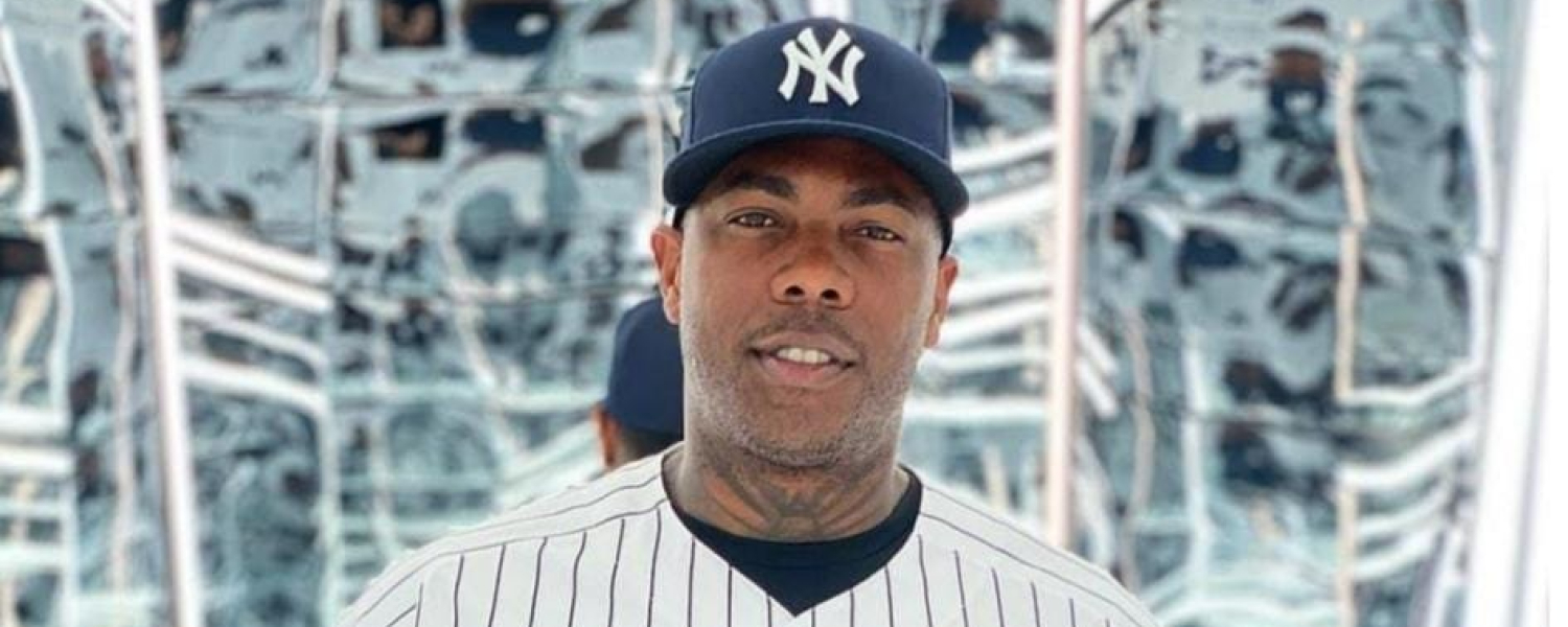 Aroldis Chapman es el nuevo cerrador de los Royals