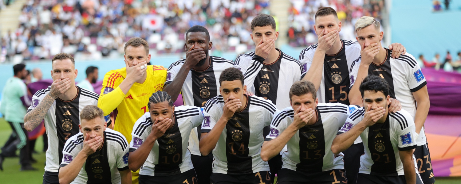 La protesta de Alemania sobre el césped en Qatar