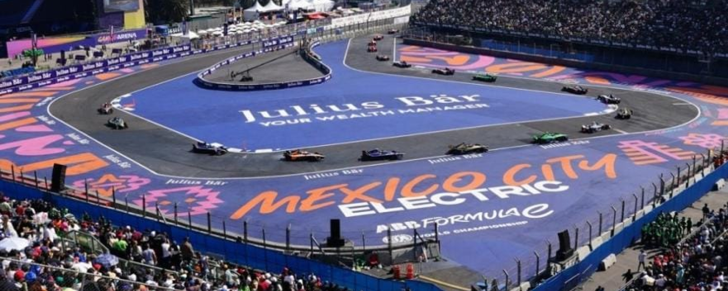 Jake Dennis gana en México