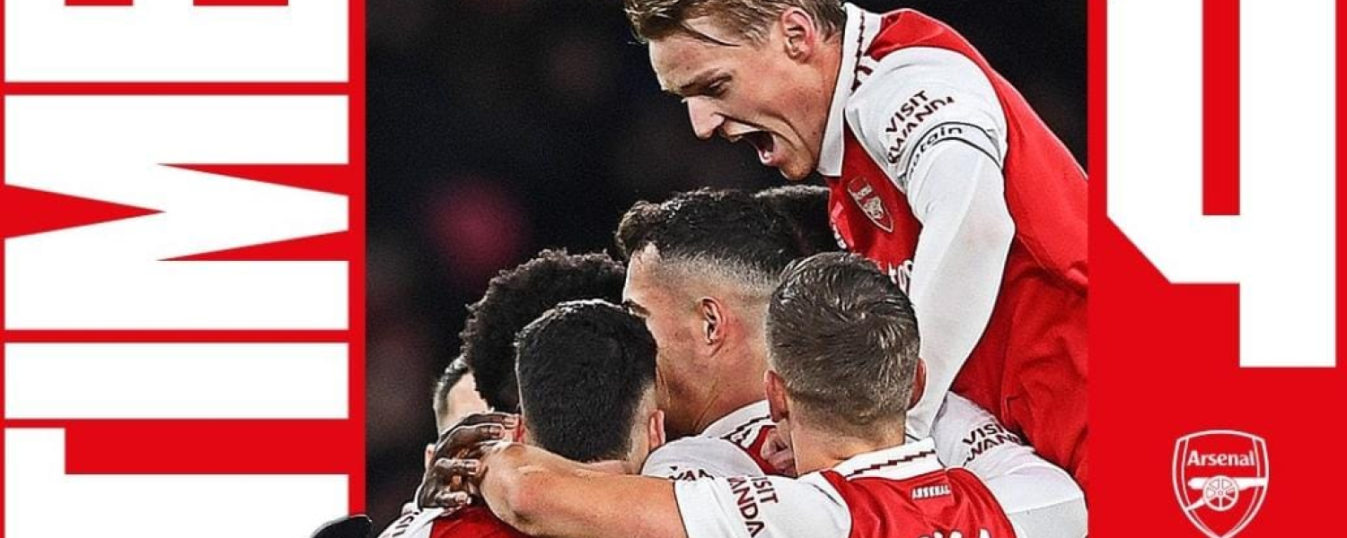 Saka y Martinelli acercan al Arsenal al título