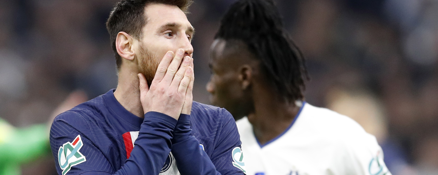 Messi sufre una lesión en los isquios y es duda para el duelo contra el Bayern