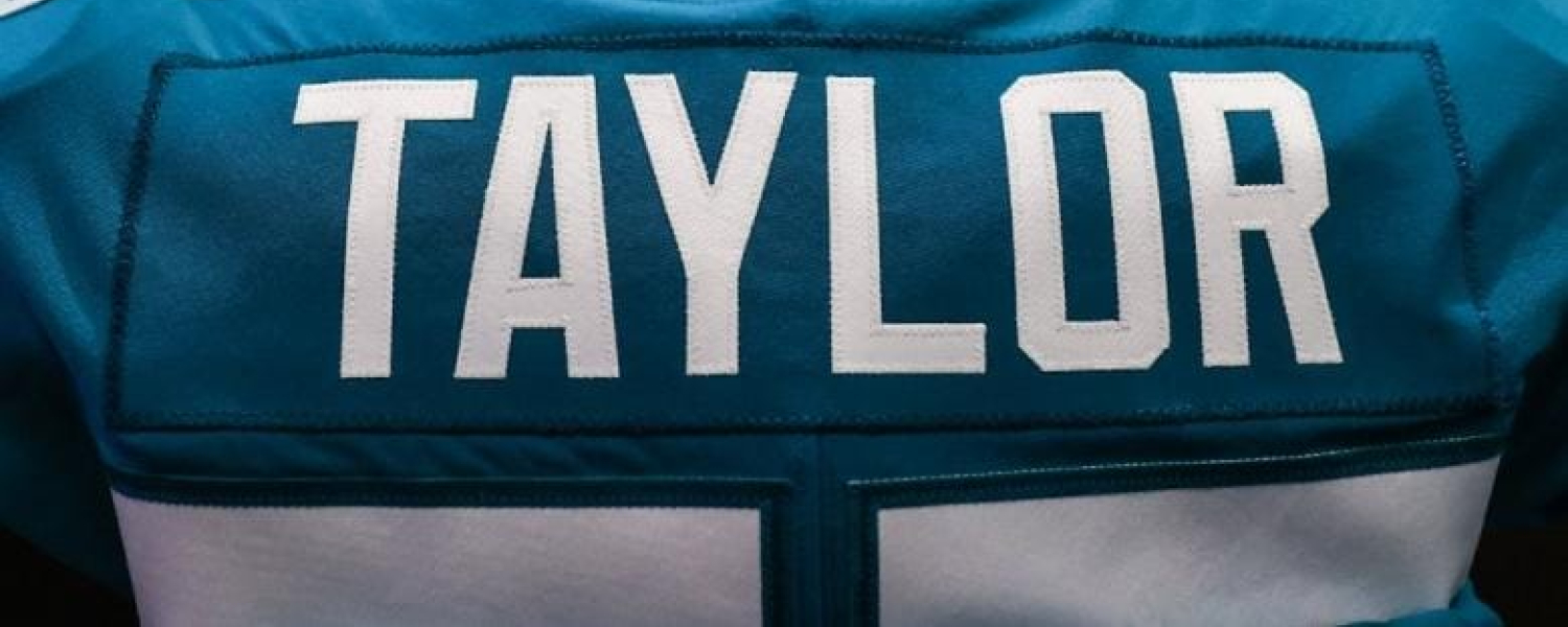 Jaguars remontan en wildcard