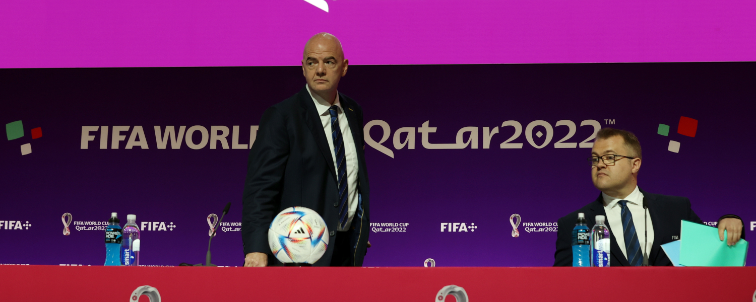 Infantino resalta los avances en Catar y denuncia una doble moral occidental