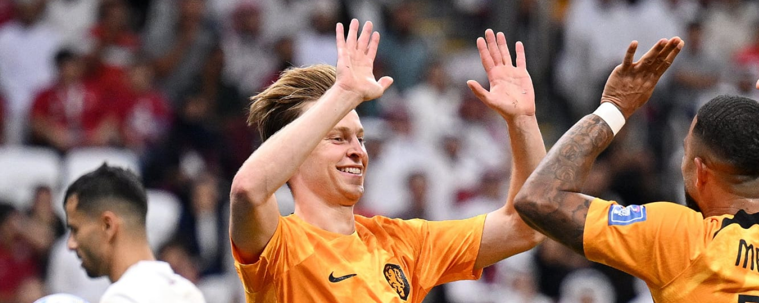 Países Bajos ganó, se consolidó en el liderato del Grupo A y despidió a Qatar de su Mundial sin puntos