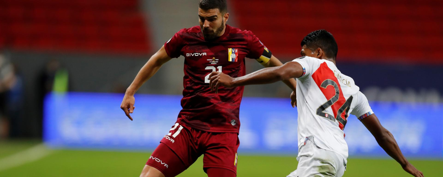 Un penalti le permite a Uzbekistán rescatar un empate ante Venezuela