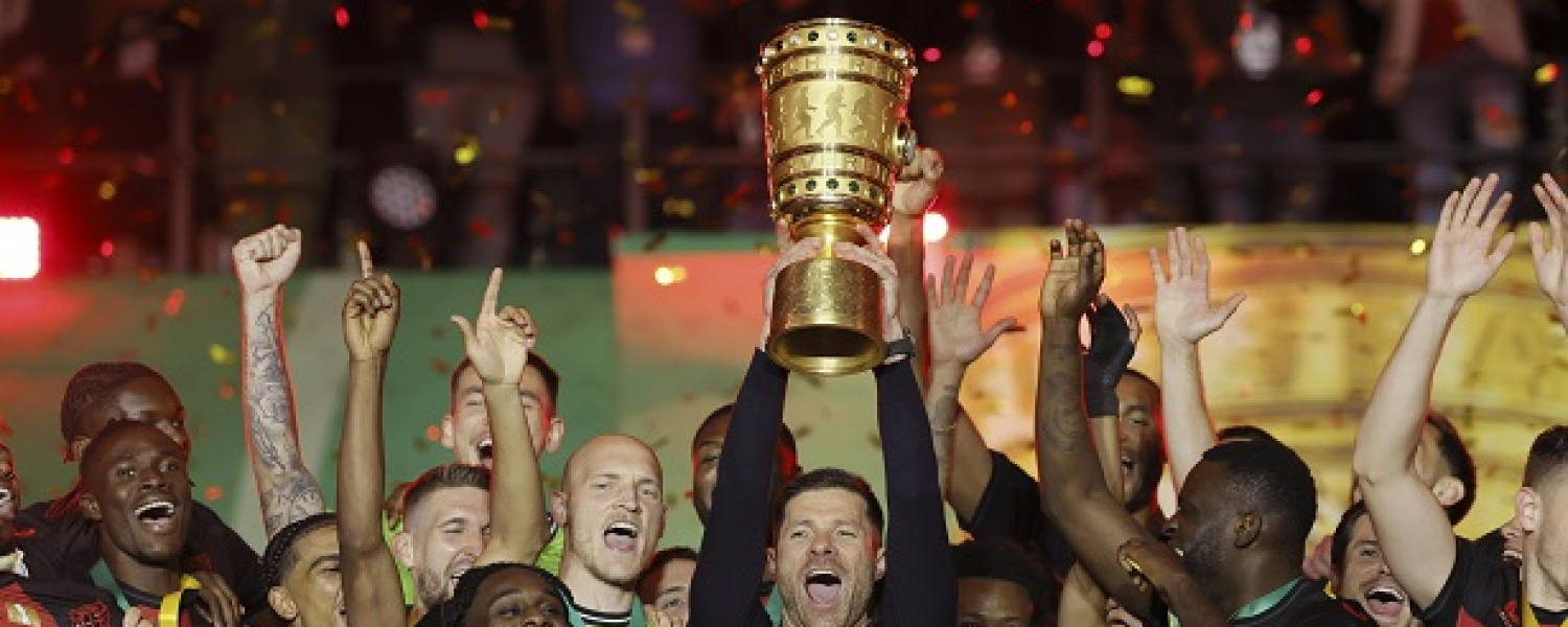 Bayern Leverkusen con doblete histórico