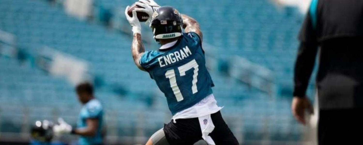 Jaguars ponen etiqueta de jugador franquicia a Evan Engram
