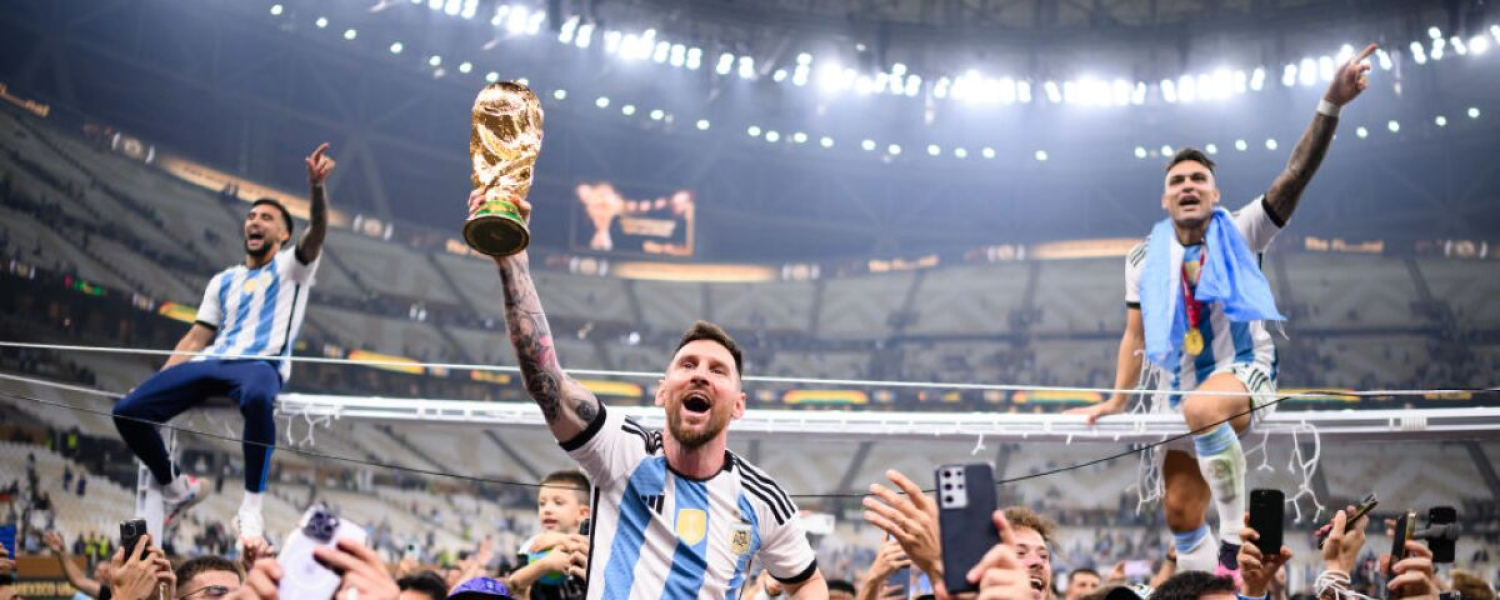 Argentina celebra el éxito de la Albiceleste y su afición en premios The Best