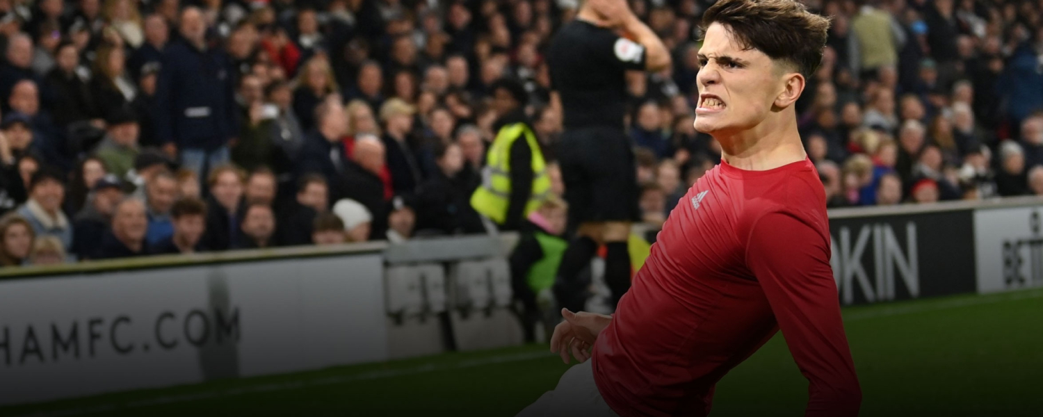 Alejandro Garnacho le da la victoria al Manchester United