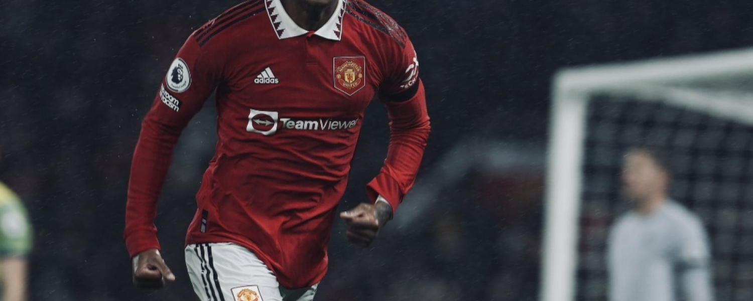 Manchester United se acerca a Champions League