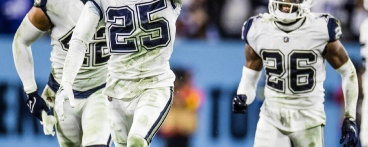 Cowboys derrotan a Titans en el último jueves por la noche de la temporada