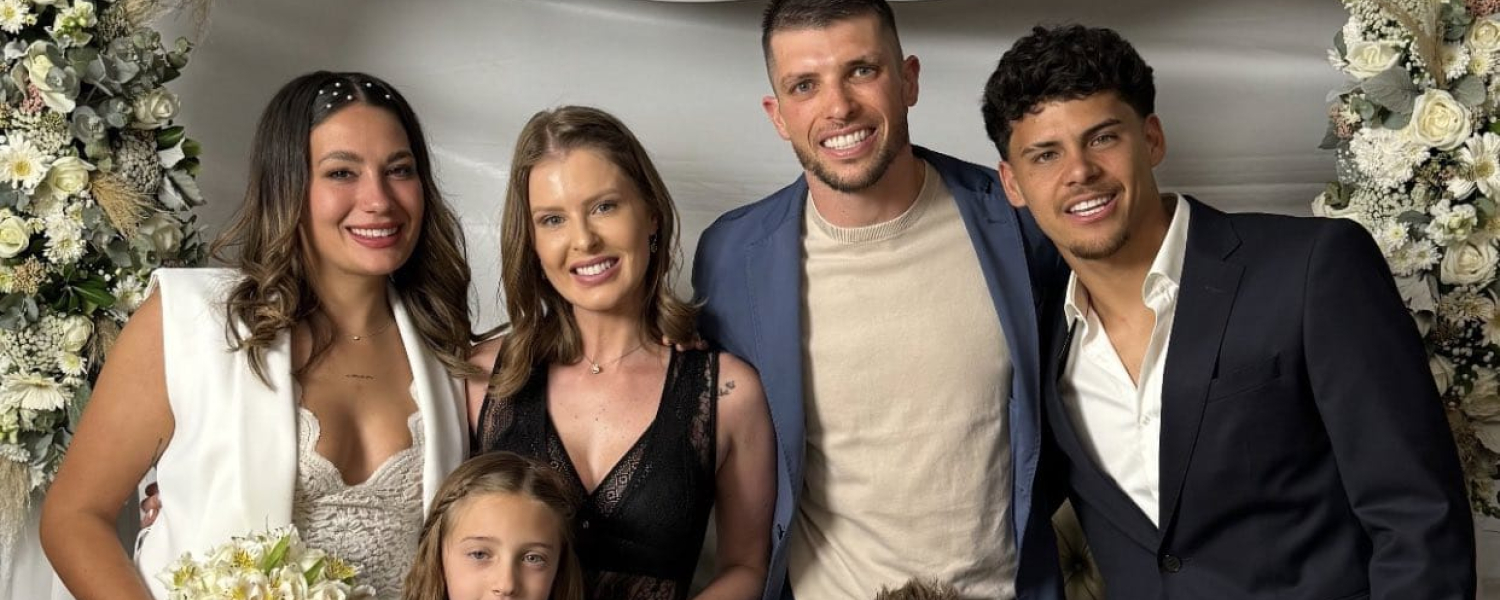 Maxi Araújo se caso con su novia Leiza Gomez